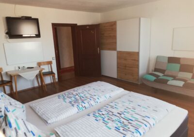 Thayarunde-Privatzimmer GLASER-4