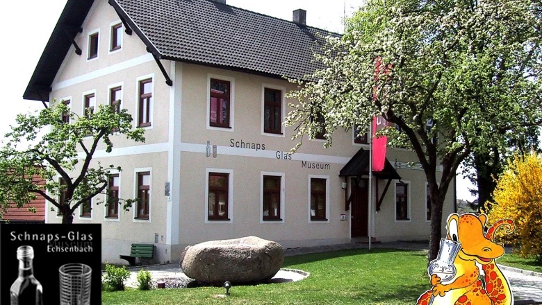 Thayarunde-Schnaps-Glas-Museum Echsenbach